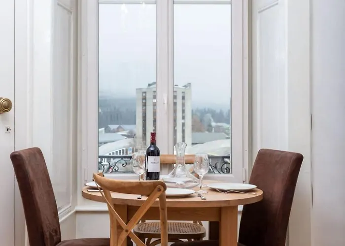 In Centre-ville Und Bergblick By Interhome Apartamento Chamonix Mont Blanc