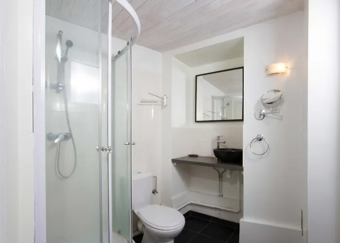 In Centre-ville Und Bergblick By Interhome *